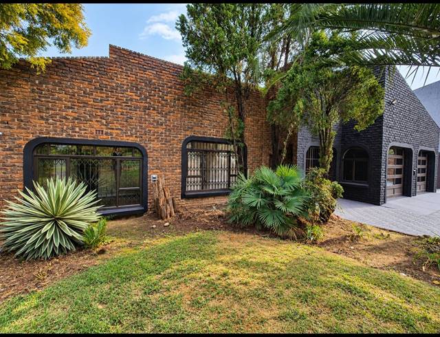 4 BEDROOM HOUSE FOR SALE IN VANDERBIJLPARK SE 3